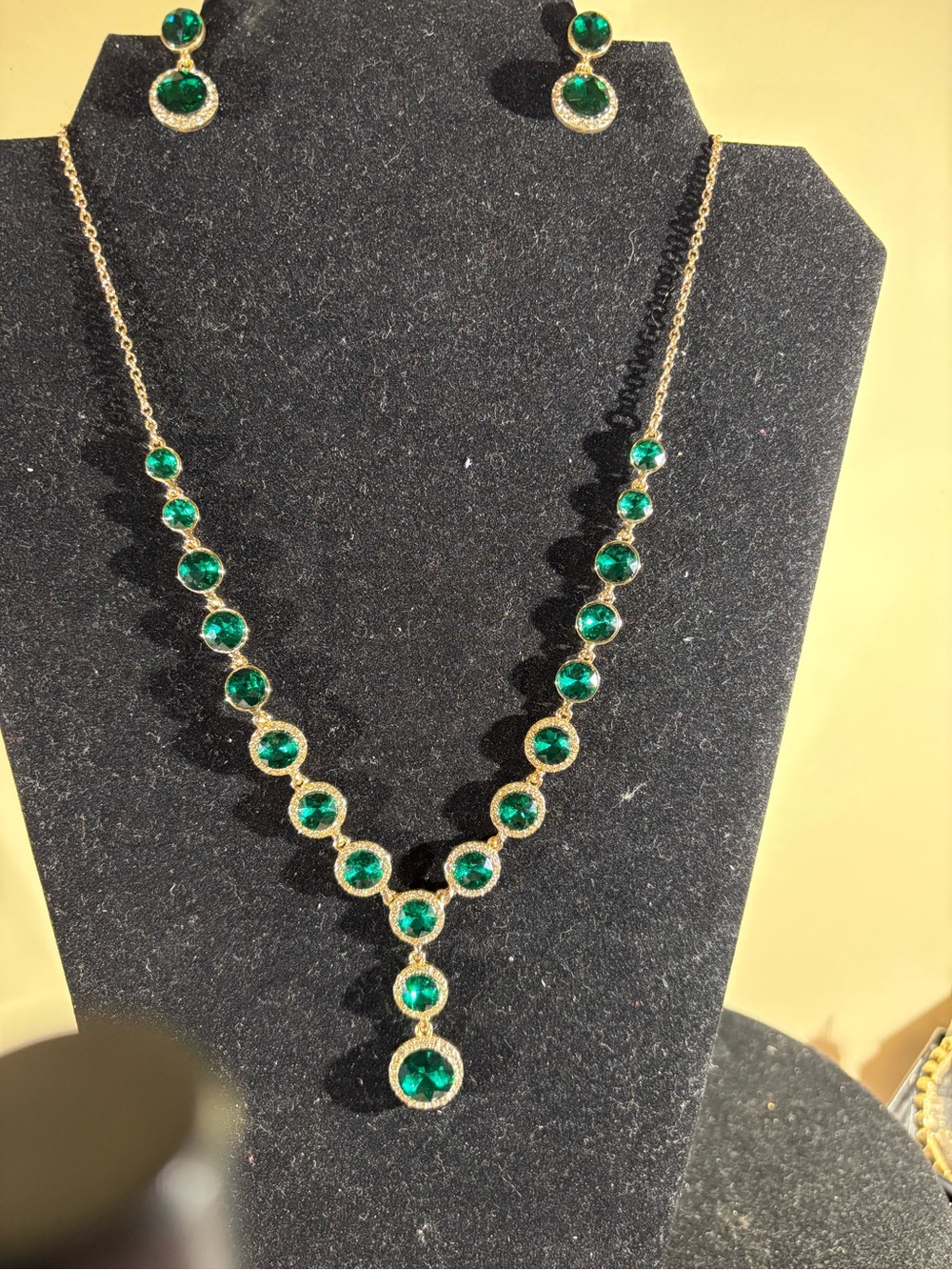 Avon Gold-Tone Necklace and Earrings with Emerald Green Crystals